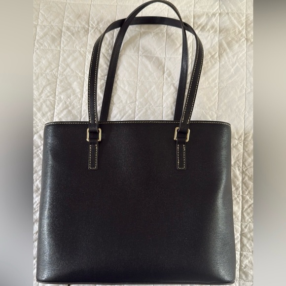 Dooney & Bourke Saffiano Shopper plus large zip around wristlet - Picture 8 of 9